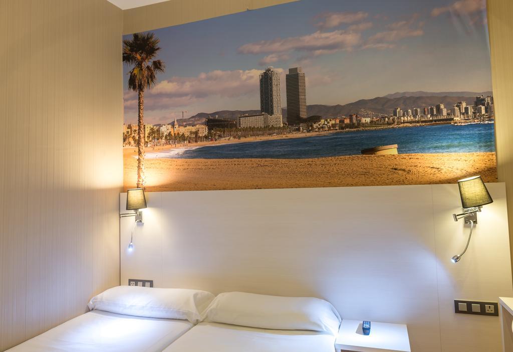 Hostal Bcn Ramblas Barcelona Eksteriør billede