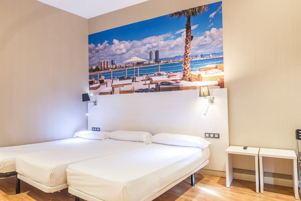 Hostal Bcn Ramblas Barcelona Eksteriør billede
