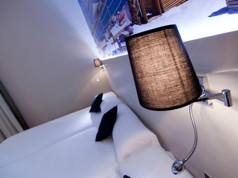 Hostal Bcn Ramblas Barcelona Eksteriør billede