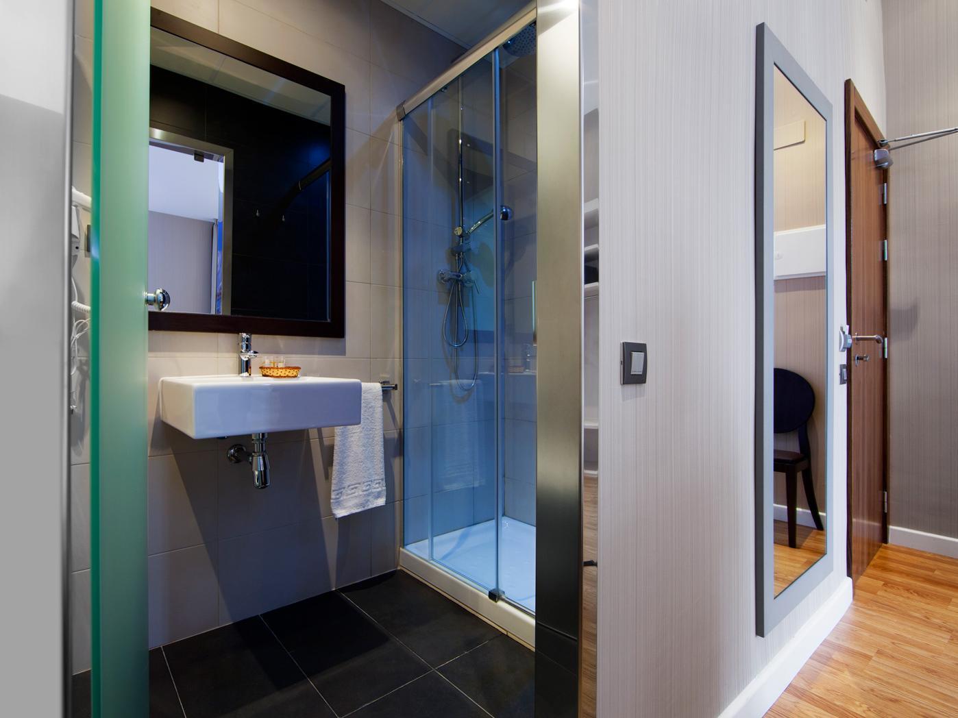 Hostal Bcn Ramblas Barcelona Eksteriør billede