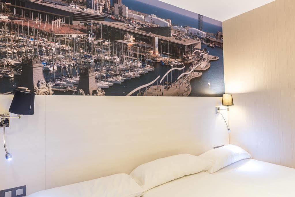 Hostal Bcn Ramblas Barcelona Eksteriør billede